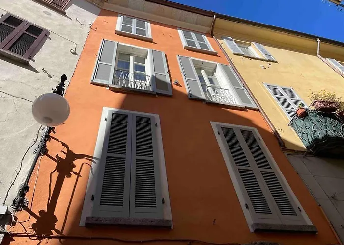 Lägenhet In Centro Storico Intra